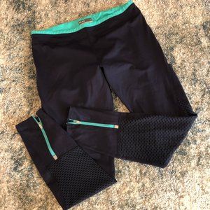 Lija Mesh Leg Pocket Skinny Full Length Leggings